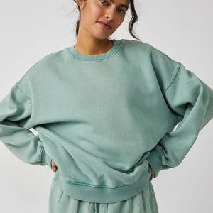 NEW - FREE PEOPLE All Star Solid Pullover Crewneck Sweatshirt - Urban REVOLVE